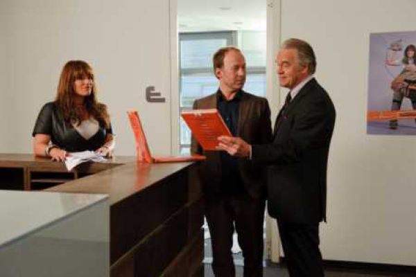 ZDF – Lügen haben linke Hände (Liebeskomödie)